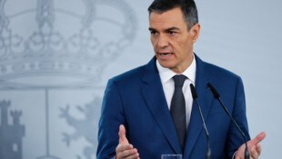 „Spanien wird auf der richtigen Seite der Geschichte stehen“, sagte Sánchez am Montag in Madrid.