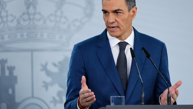 „Spanien wird auf der richtigen Seite der Geschichte stehen“, sagte Sánchez am Montag in Madrid.