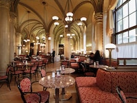Das Cafe Central zählt zu den bekanntesten Wiener Kaffeehäusern.