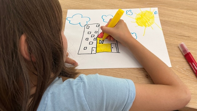 Die Sonne sollte im Kinderdorf für Mädchen und Buben scheinen, denen dort ein Zuhause, ...