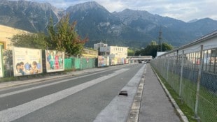 Die nächtliche Kurzparkzone hat tagsüber die Dauerparker in der Rossau „verjagt“ – im Bild die ...