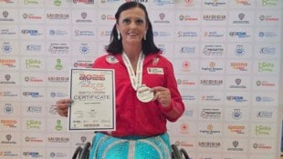 Große Freude bei Sanja Vukasinovic nach Weltcup-Silber in Italien.
