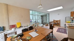 Das Atelier gibt Einblick in das Schaffen der jungen Maria Lassnig.