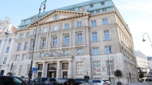 Zuvor war in dem Gebäude die Länderbank-Zentrale.