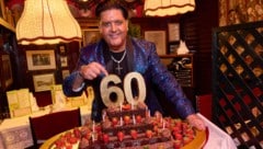 Musiker Tony Wegas: Seine Mutter Hilde machte die Situation um ihren Sohn via Facebook nun ...