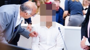 Der Vater zu Prozessbeginn.