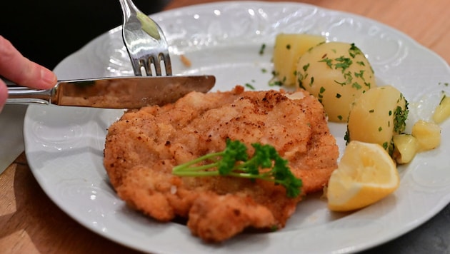 Der Ersatz für Wurst, Steaks, Kalbsbraten und Schnitzerl müsse geschmacklich möglichst nahe an ...