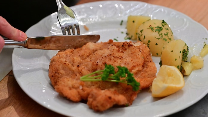 Das Schnitzel wird immer teurer – egal, von wo das Fleisch kommt.