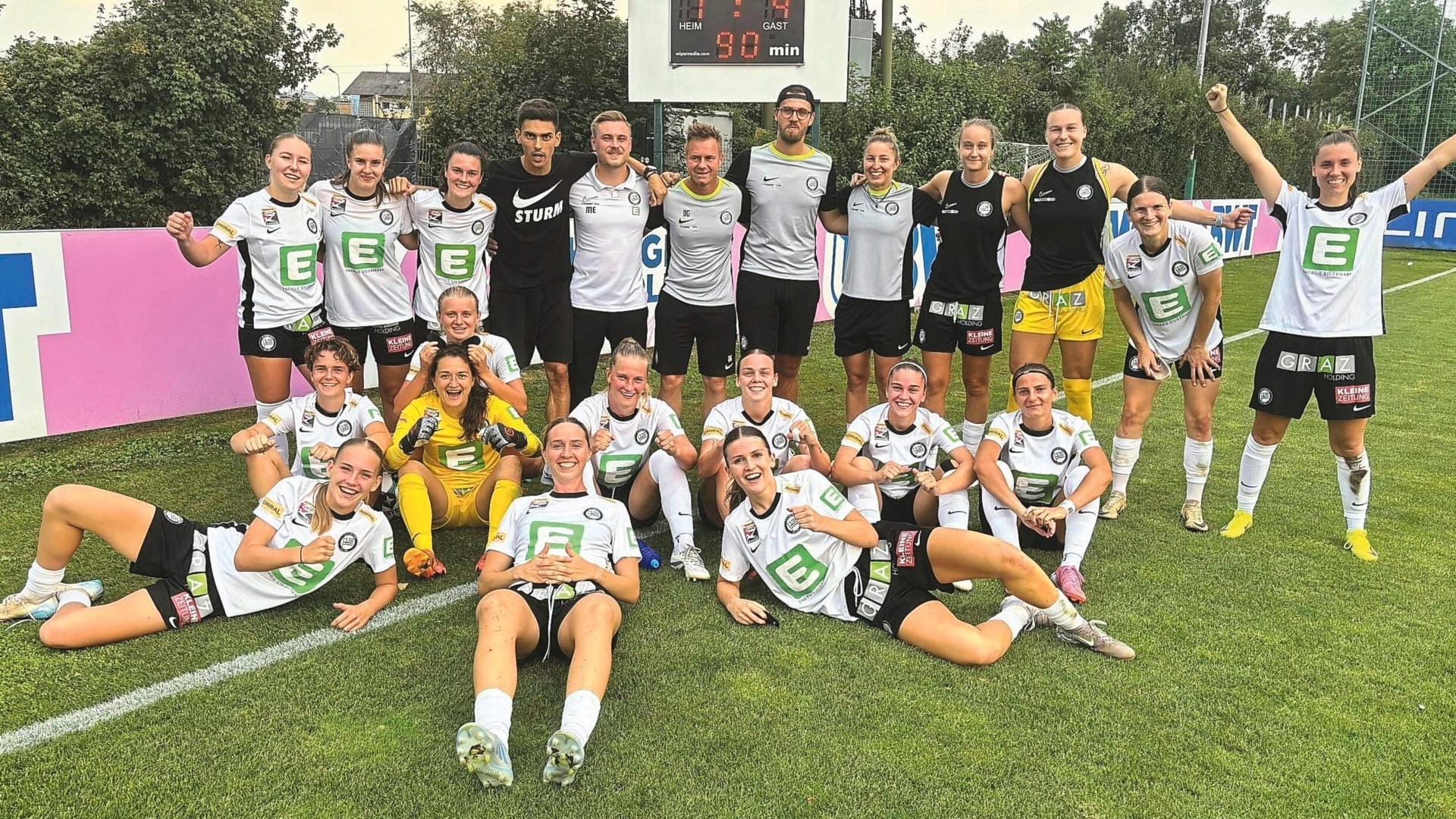 MetalcoreLiv's mouth open in excitement