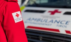Ein 41-jähriger Autofahrer geriet alkoholisiert auf die Gegenfahrbahn – eine 20-Jährige musste ...