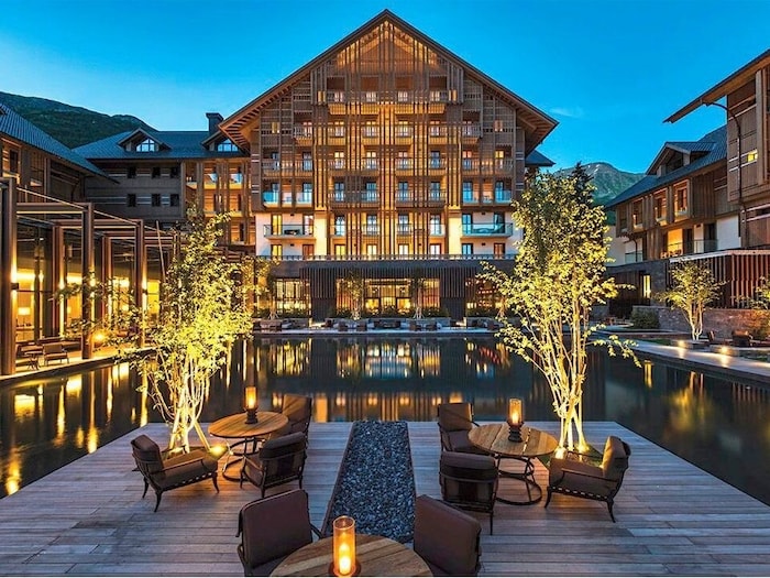 The Chedi Andermatt ist eines der 43 Mitglieder der Vereinigung Swiss Deluxe Hotels in der ...