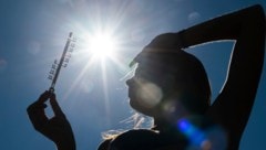Die großen Kohlenstoff-Emittenten tragen erheblich zu Extremwetterereignissen, wie Hitzewellen, ...
