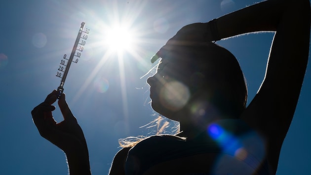 Die großen Kohlenstoff-Emittenten tragen erheblich zu Extremwetterereignissen, wie Hitzewellen, ...