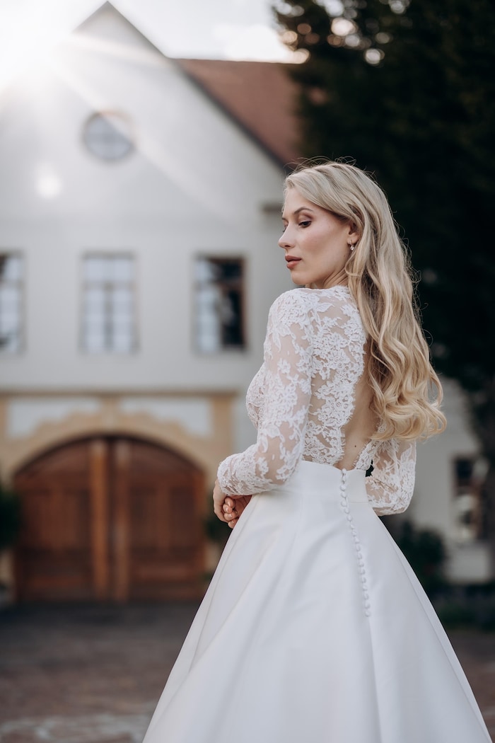 „Es war einfach nur wunderschön!“, sagt Larissa Robitschko über den schönsten Tag in ihrem ...