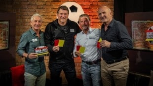 Moderator Hannes Steiner, Fußball-Legende Andi Herzog und die Experten Frenkie Schinkels und ...