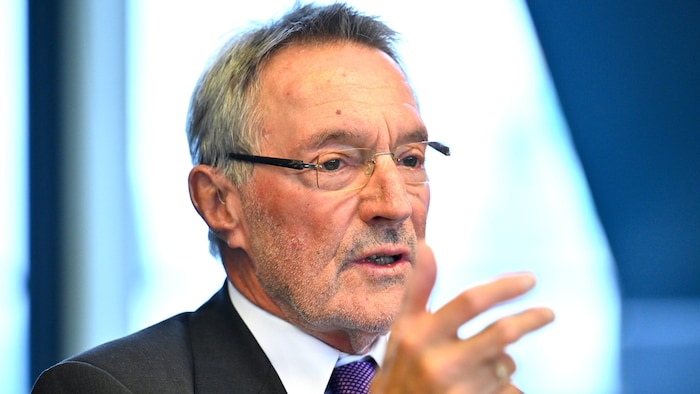 Verfassungsexperte: „Kopftuchverbot bekämpft nicht die Ursache.“