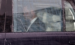 Prinz Harry bei seiner Ankunft in Clarence House, dem Wohnsitz von König Charles und Königin ...