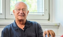 „Ich hatte ein glückliches Leben“, resümiert Glattauer. Und: „Der Krebs ist nicht mein Feind.“