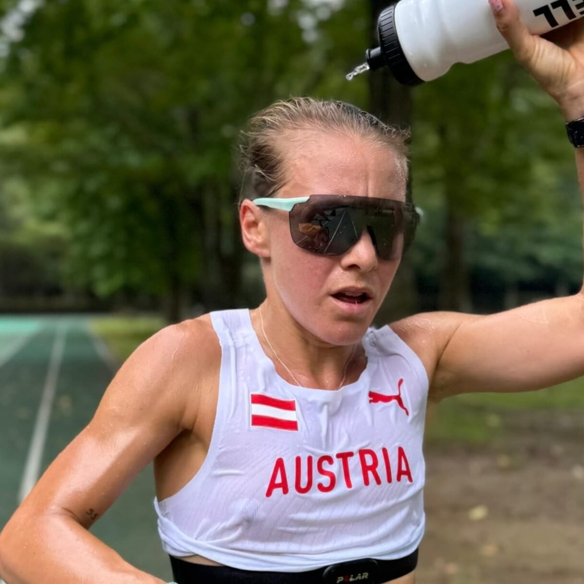 Erome michi marin i am more mature and exceptionally tall