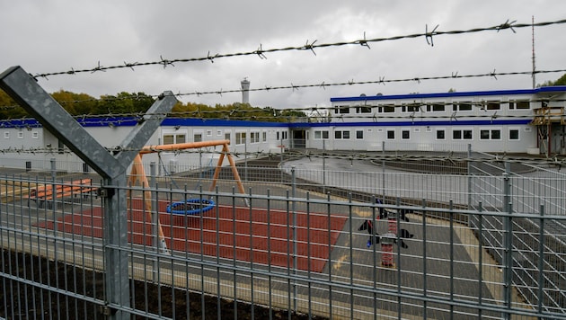 Bei einer Abschiebung kam es in Hamburg zu dramatischen Szenen.