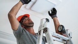 Für mehr als ein Drittel des Pfuschs ist der Sektor Baugewerbe und Handwerksbetriebe ...