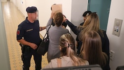 Der 20-Jährige wurde aus der Untersuchungshaft vorgeführt.