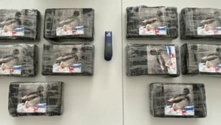 Jeweils ein Kilo Drogen waren in den Enten-Paketen versteckt