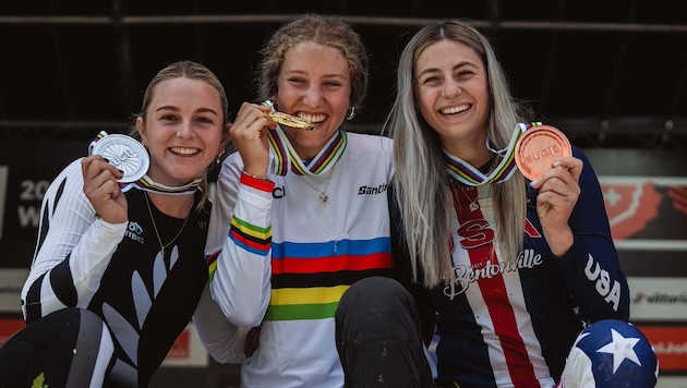 Die Innsbruckerin Rosa Zierl gewann vor der Neuseeländerin Hulsebosch (l.) und US-Girl Ostgaard ...