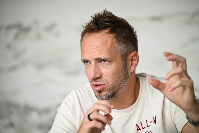 Michael Hurnaus ist Mitgründer und Ex-CEO von Tractive, das GPS-Tracker für Hunde und Katzen ...