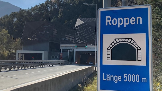 Die Frontalkollision passierte im Roppener Tunnel.