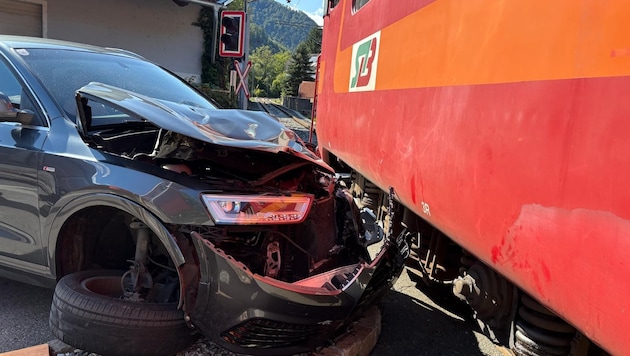 Am Auto entstand ein Totalschaden.