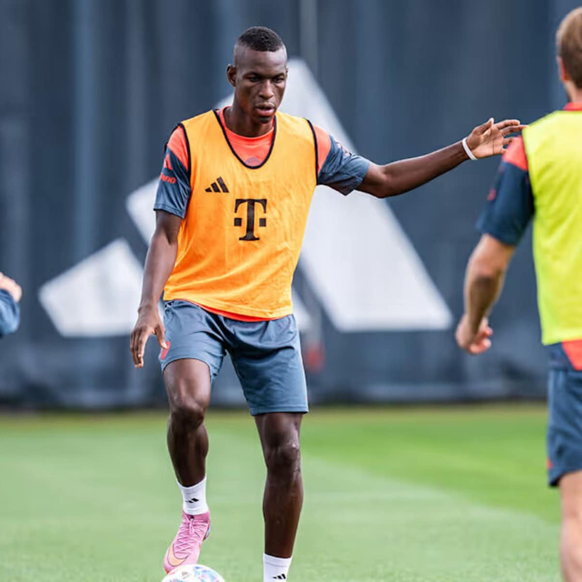 Breaking news report