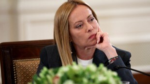 Es ist schon der zweite Fall von Fake-Videos, in denen auch Giorgia Meloni zu sehen ist.