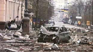 Erschütternde Bilder aus dem Ukraine-Krieg heizen die Diskussion um die Sicherheit in Europa ...