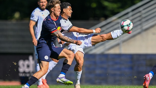 Liefering-Kapitän Phillip Verhounig (li.).