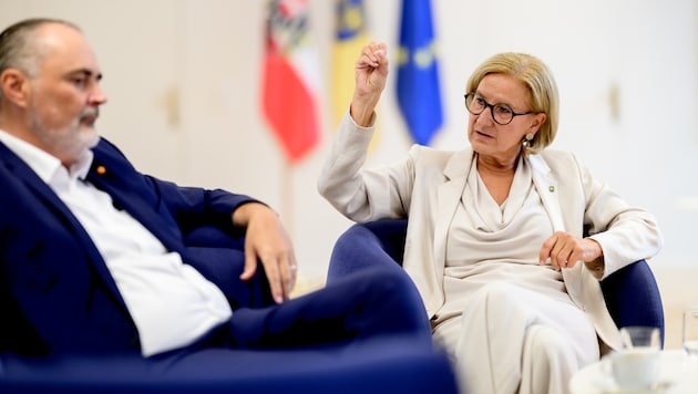 Überparteiliche Ost-Achse: Doskozil und Mikl-Leitner machen gegen Verordnung mobil.