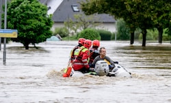 Wasser, so weit das Auge reicht: Die Flut traf weite Teile Niederösterreichs heftig.