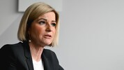 Iris Schmidt ist Chefin des AMS OÖ. Die Integration von Geflüchteten am Jobmarkt sei komplex: So ...