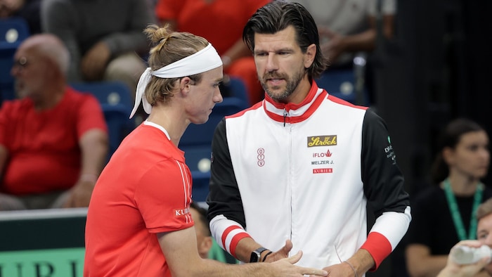 Lukas Neumayer mit Jürgen Melzer
