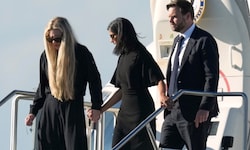 Erika Kirk, US-Vizepräsident JD Vance und dessen Ehefrau Usha Vance beim Verlassen der Air Force ...