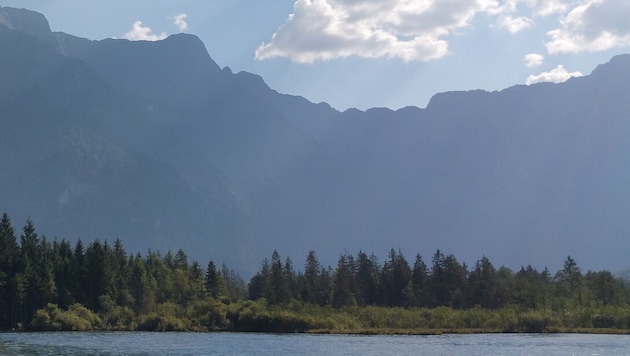 Die Strecke führte vom Almsee (Bild) zum Offensee.