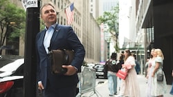 Foto von Bablers New-York-Reise. Der Vizekanzler lässt vor allem die Steuerzahler angelehnt, die ...