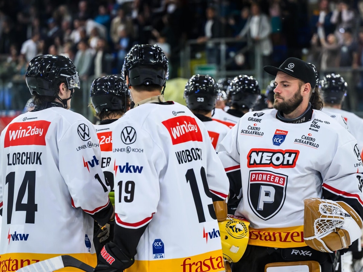 Aussieoppaisenpai porn 5 Star Hotel Hospitality Service