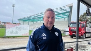 Manfred Schmid ist über die Baufortschritte erfreut. 