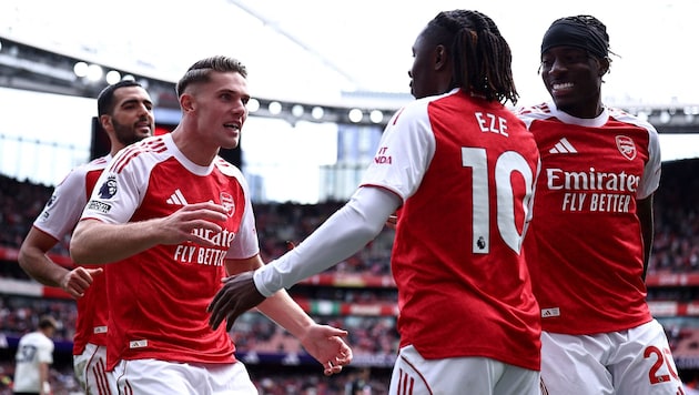 Die „Gunners“ bejubeln einen Heimsieg.