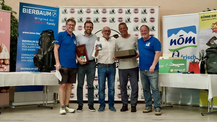 Sieger Gruppe A: Andreas Ansari