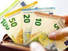 92 Prozent der befragten Unternehmen im Euroraum akzeptieren Bargeld (Symbolbild).