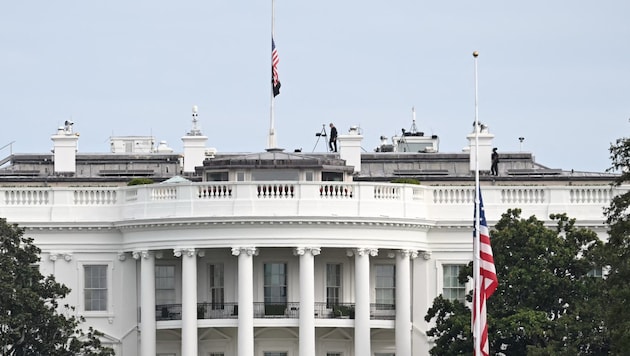 Befragte Österreicherinnen und Österreicher halten es für wenig sinnvoll, mit den USA ...