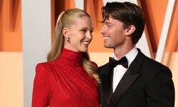 Abby Champion und Patrick Schwarzenegger veröffentlichten jetzt die ersten Fotos ihrer ...
