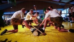 Traditionelles Kräftemessen sorgt beim „Fest der Volkskultur“ für Wettbewerbe